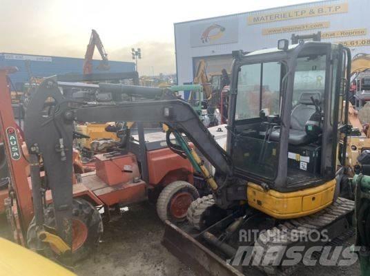 Komatsu PC26MR-3 Minigraafmachines < 7t