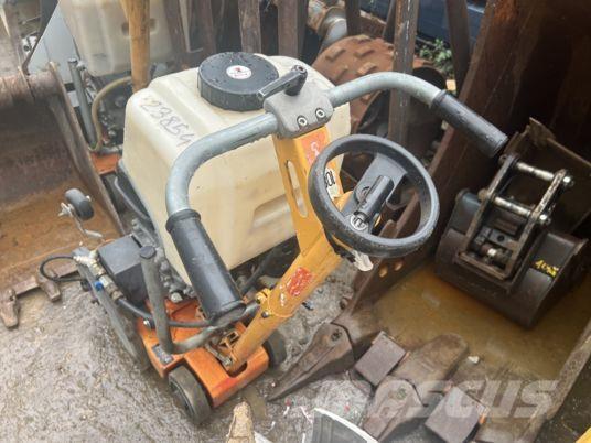  Scie à sol HUSQVARNA Bouw - Overige