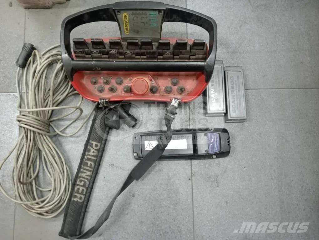Palfinger PK 27000 Laadkranen