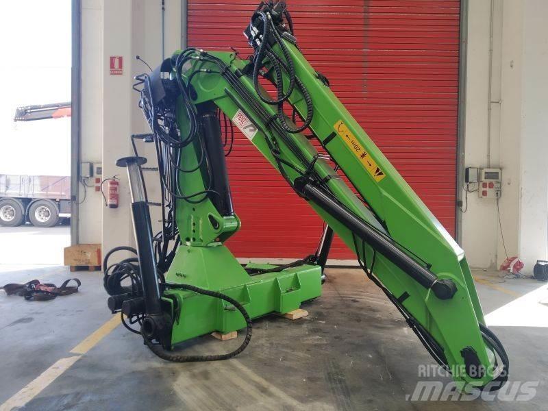 Penz 16000 HL Kranen en laders