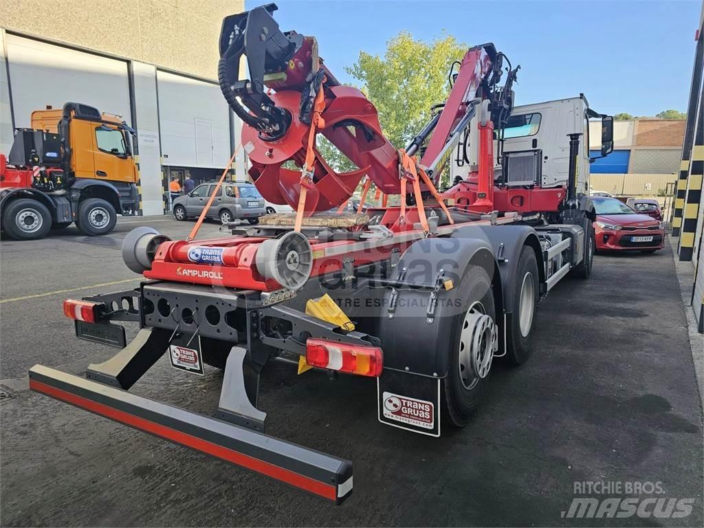 Tajfun Liv L120Z.78 Kranen en laders