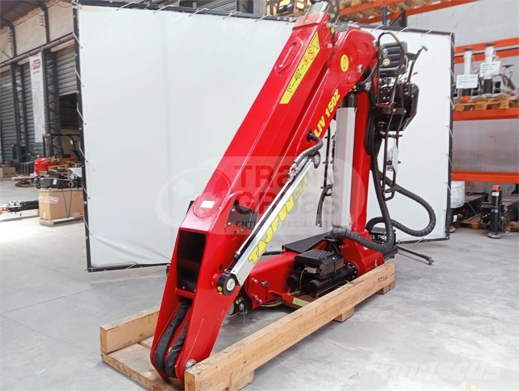 Tajfun Liv L150Z.96 Kranen en laders
