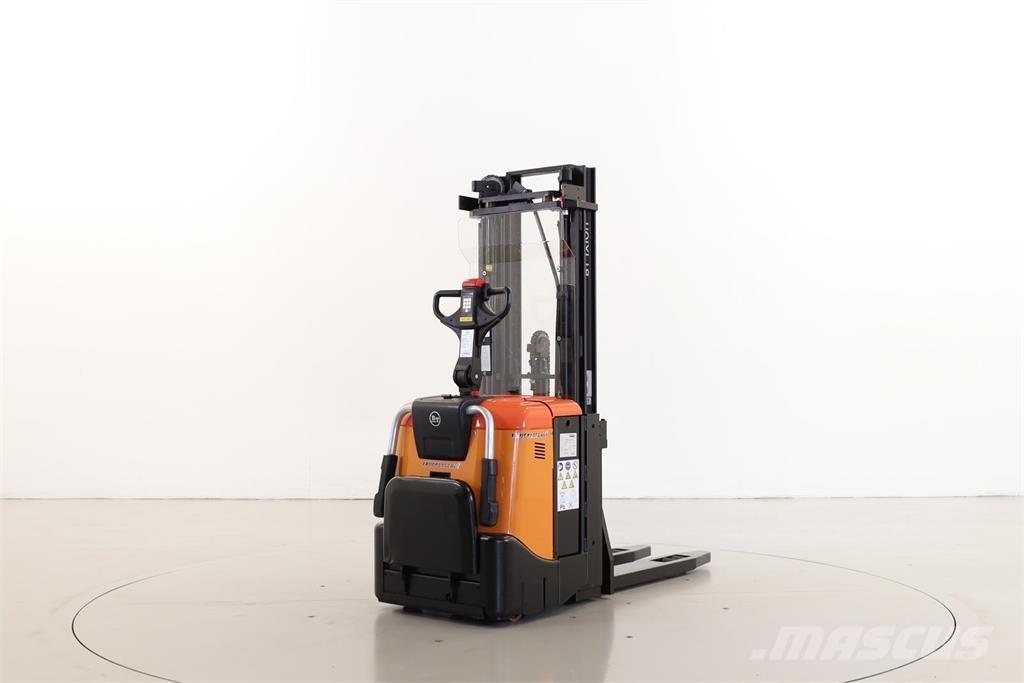 BT SPE125L Meeloop stapelaar