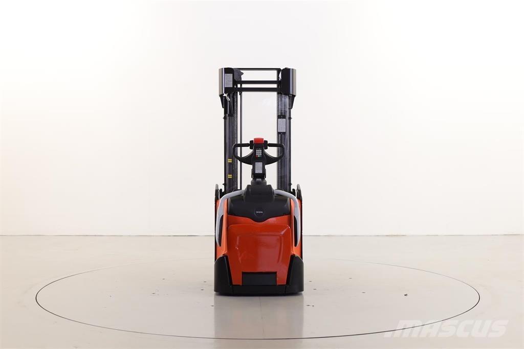 BT SPE140 L Meeloop stapelaar
