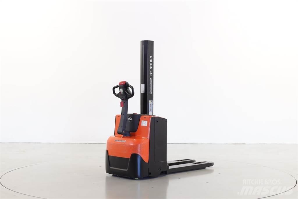 BT SWE-080-L Meeloop stapelaar