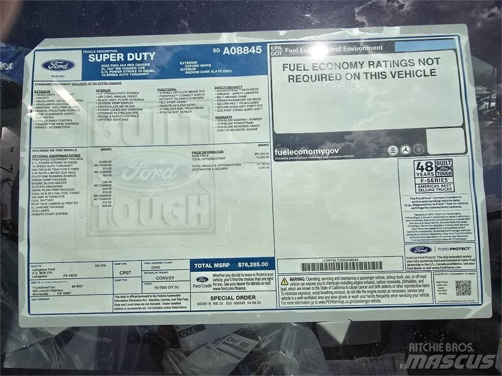 Ford F600 Chassis met cabine