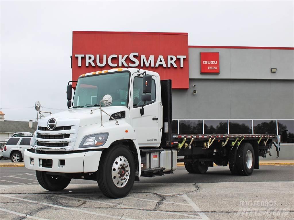 Hino 338 Platte bakwagens