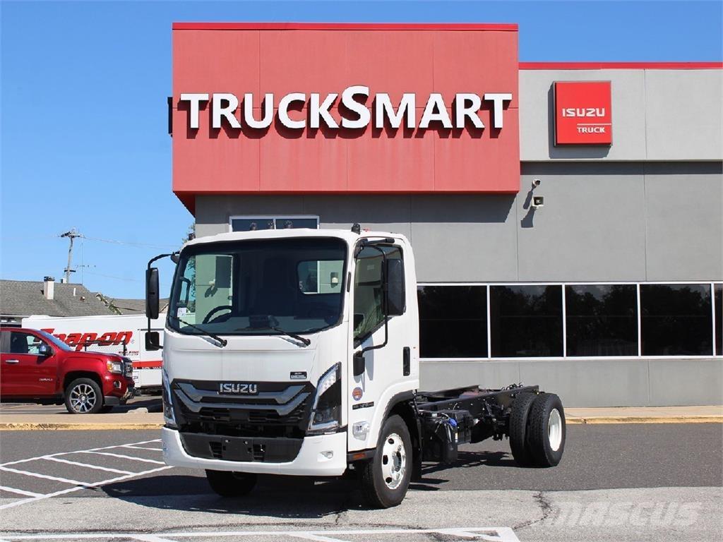 Isuzu NPR-HD Chassis met cabine
