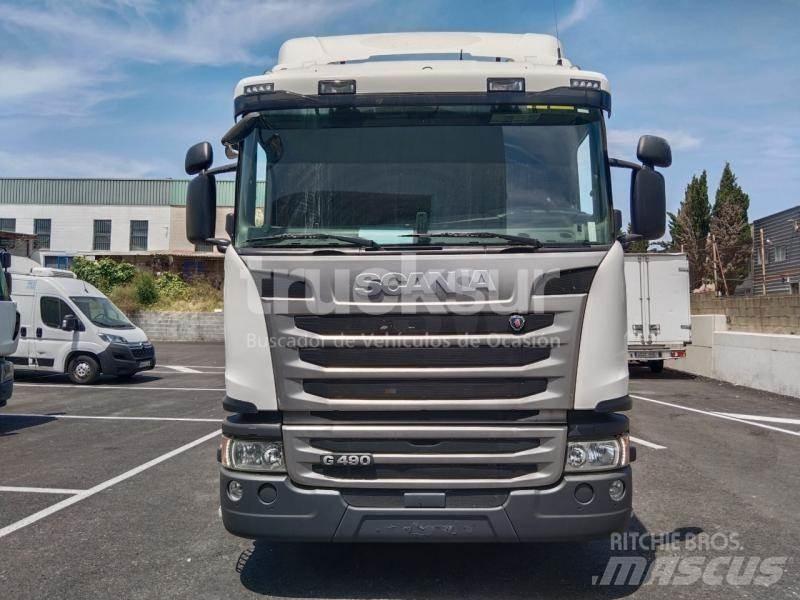 Scania G490 Chassis met cabine