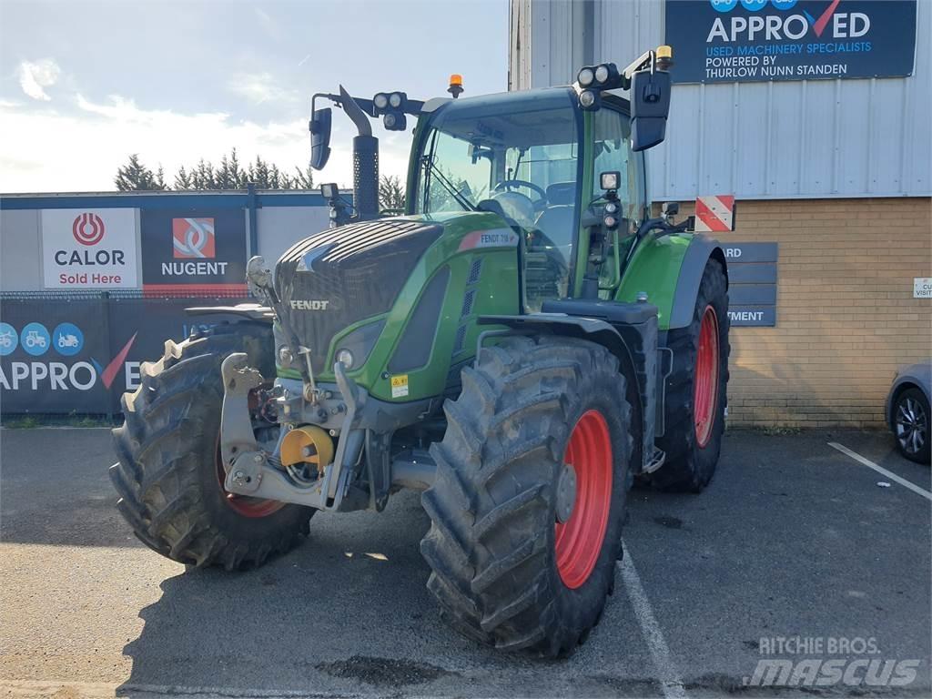 Fendt 718 VARIO S4 Tractoren