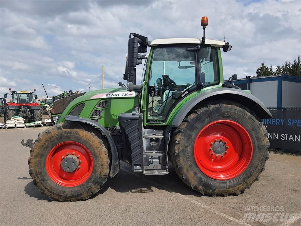 Fendt 720 VARIO S4 Tractoren
