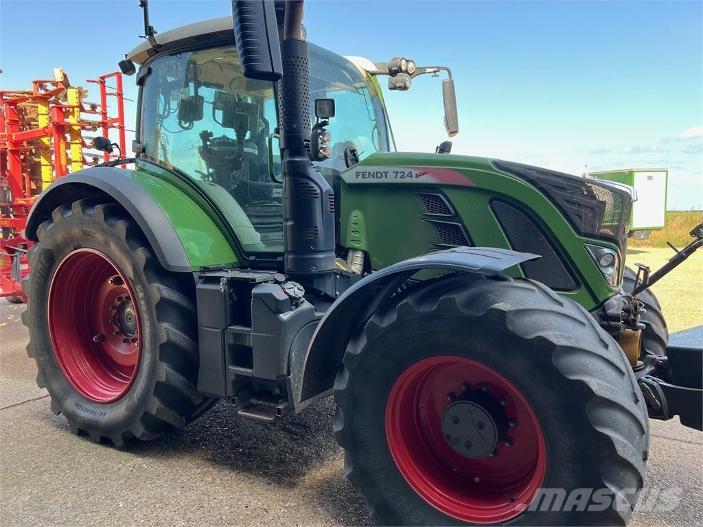 Fendt 724 Tractoren