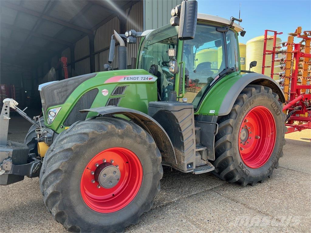 Fendt 724 Tractoren