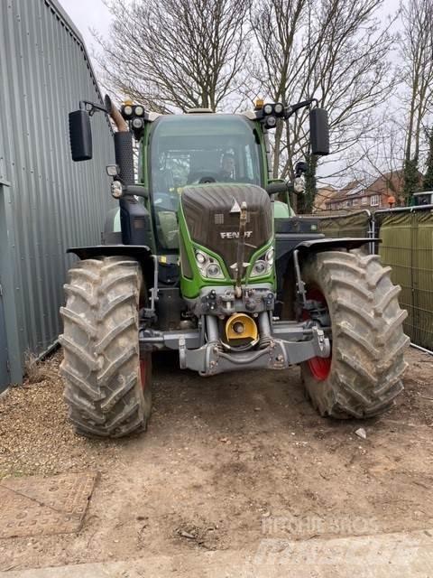 Fendt 724 DEMO Tractoren