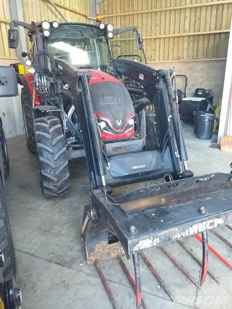 Valtra A115MH4 Tractoren