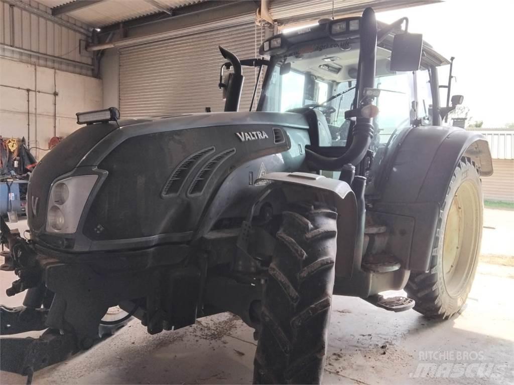 Valtra T183V Tractoren