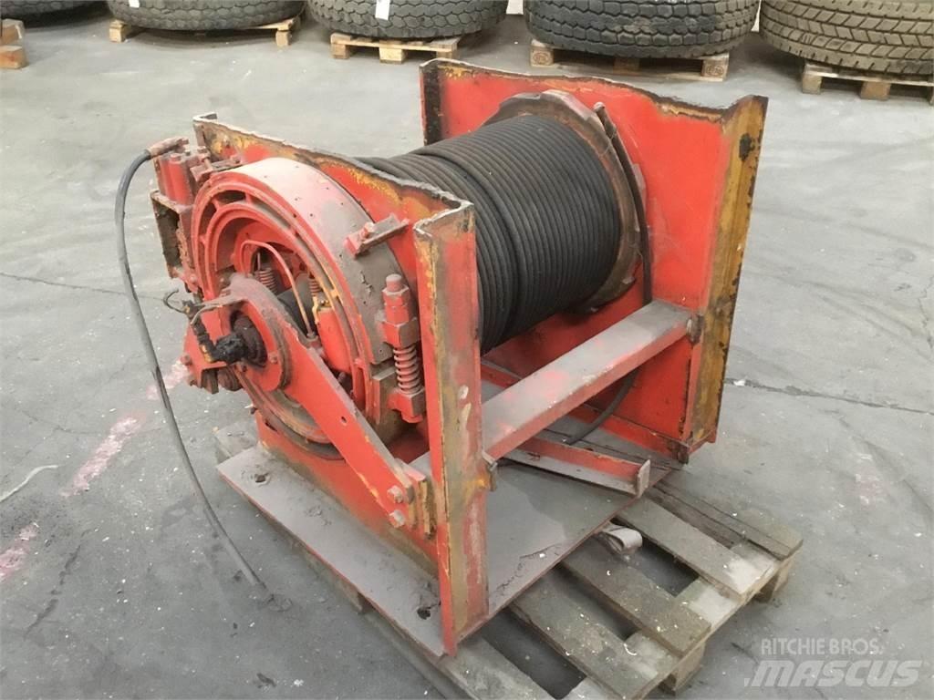Kato NK 350 winch Kranen onderdelen en gereedschap