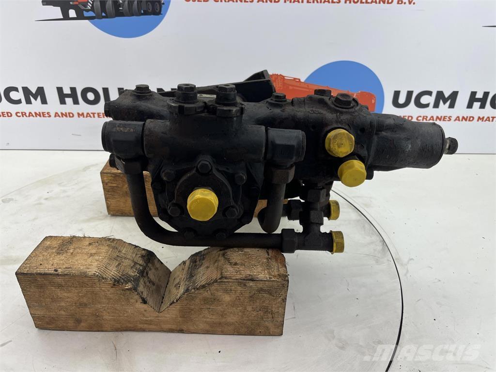  Steering box Kranen onderdelen en gereedschap