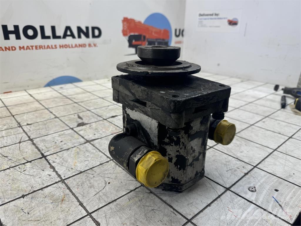  Sunderland gear pump Kranen onderdelen en gereedschap