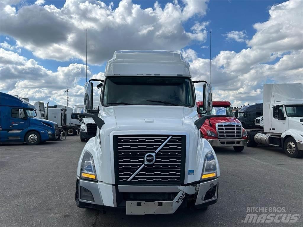 Volvo VNL Trekkers