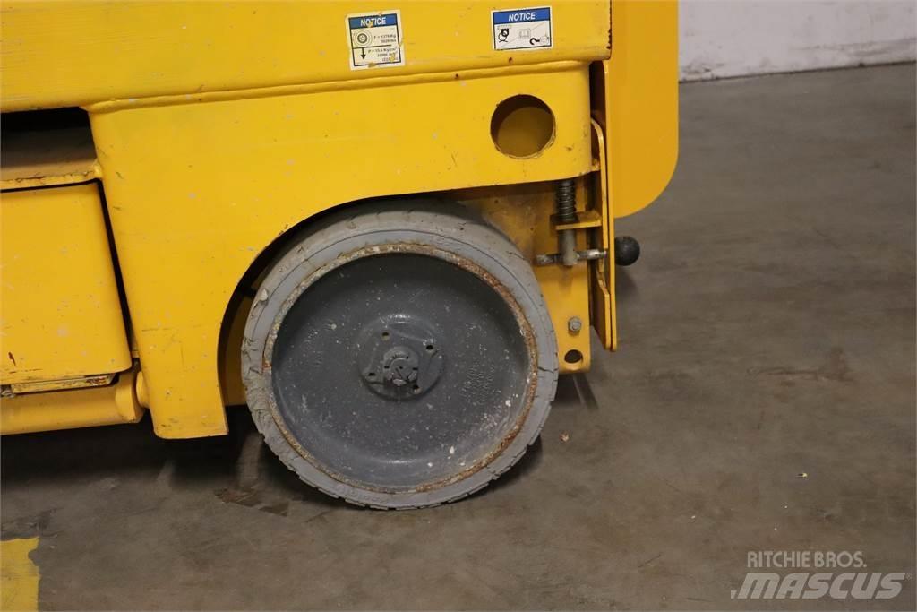 Haulotte Compact 10 Schaarhoogwerkers