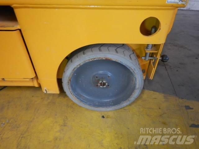 Haulotte Compact 10 Schaarhoogwerkers