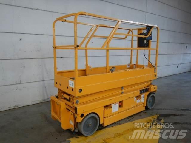 Haulotte Compact 8CU Schaarhoogwerkers