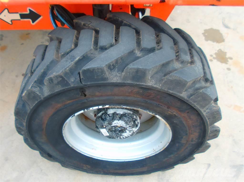 JLG 460SJ Telescoophoogwerkers