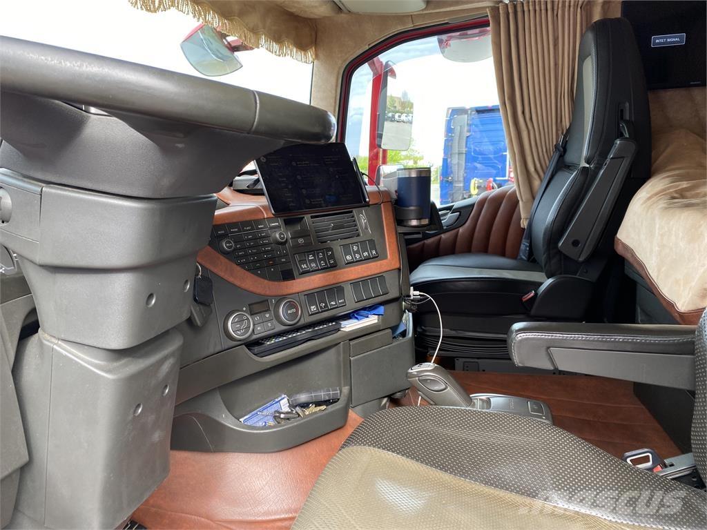 Volvo FH16 750 Trekkers