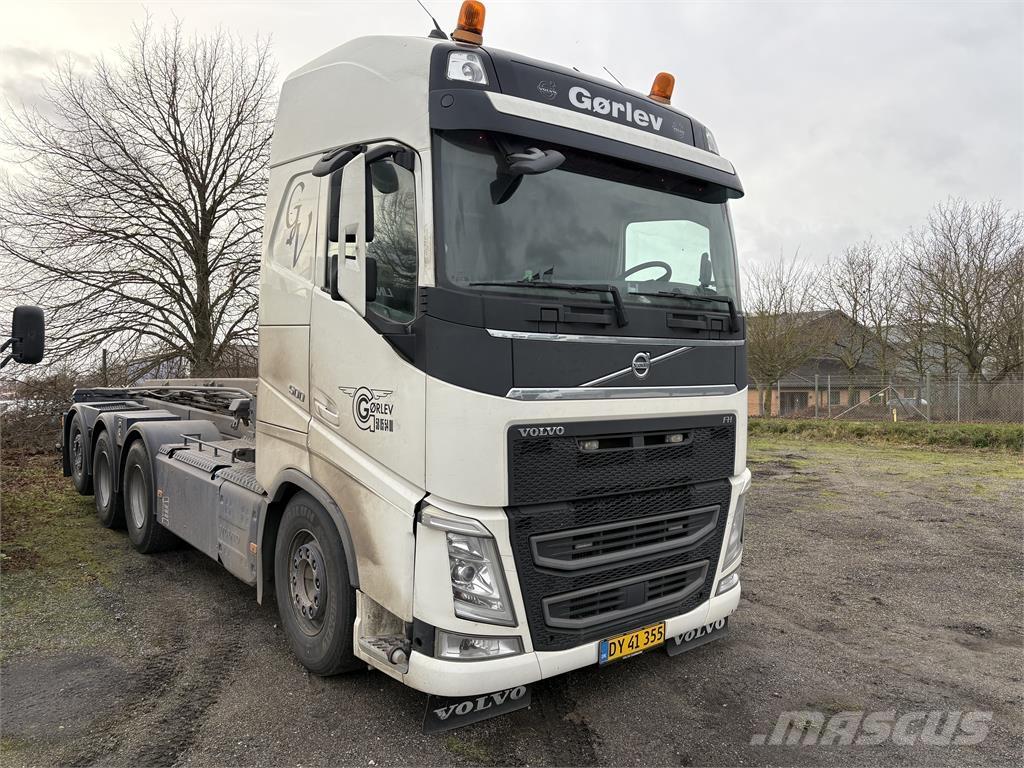 Volvo FH500 Vlakke laadvloer met kraan
