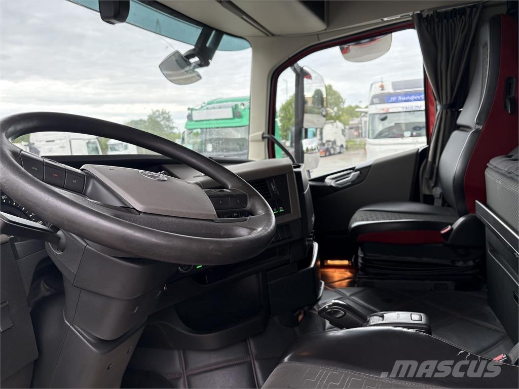 Volvo FH540 6x4 Trekkers