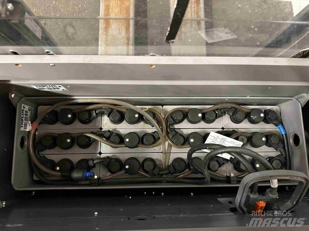 Jungheinrich EJC 216 Meeloop stapelaar