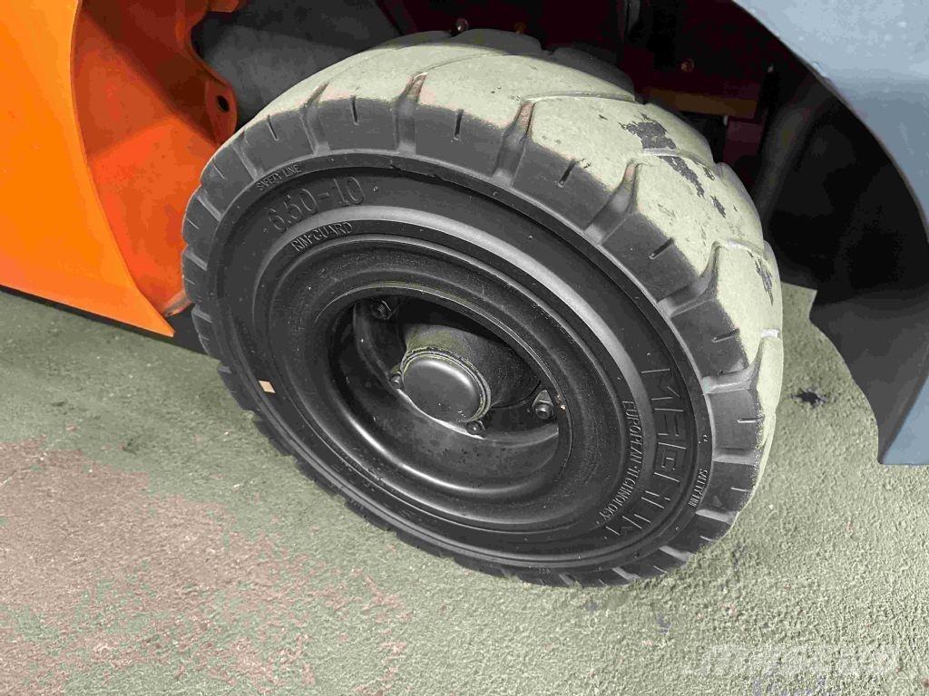 Toyota 02-8FGF30 LPG heftrucks