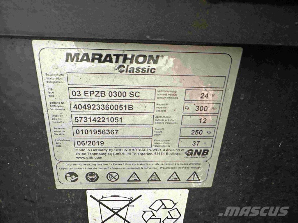 Toyota SPE 200 DN Meeloop stapelaar