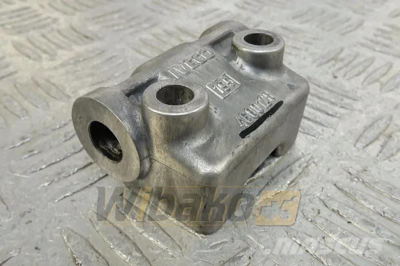 Iveco 4600128 Motoren