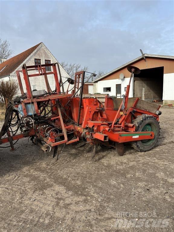  - - - Plantmachines