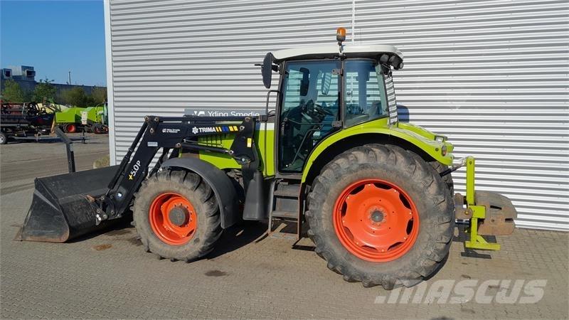 CLAAS 697 Tractoren