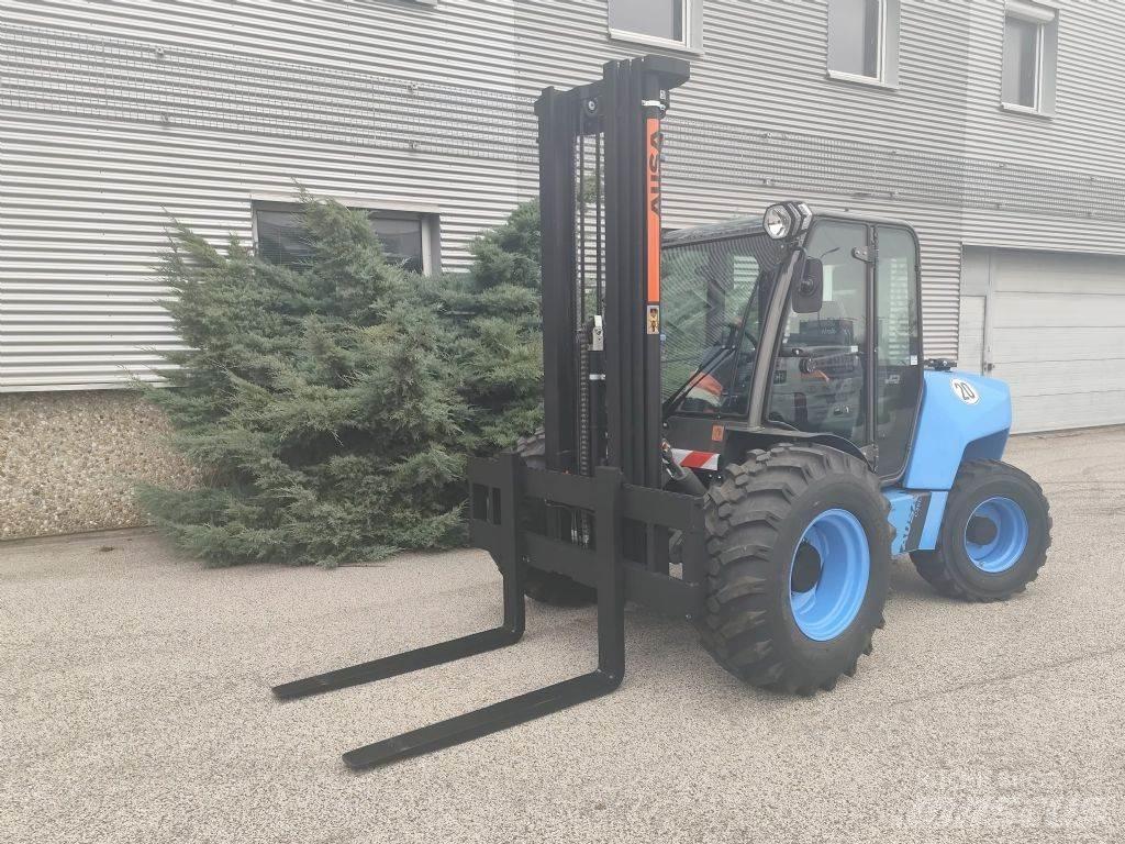 Ausa C 351 Hx4 Vorkheftruck voor zwaar terrein