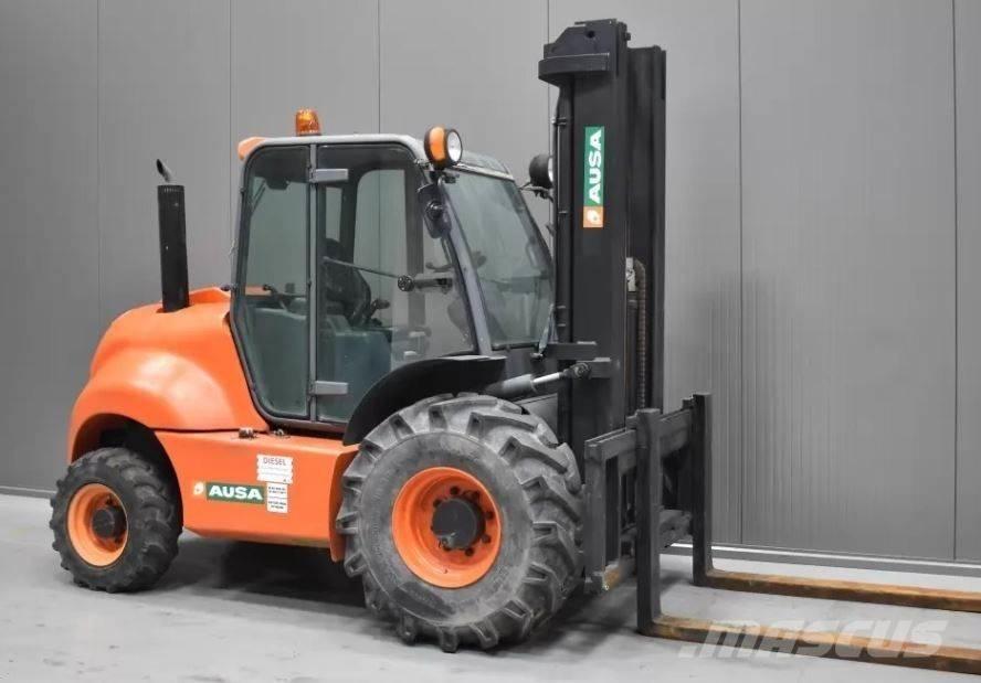 Ausa C400Hx4 Vorkheftruck voor zwaar terrein