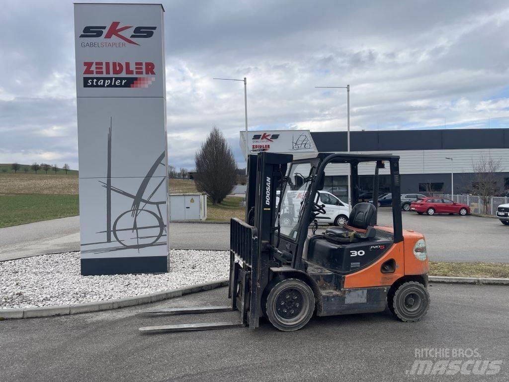 Doosan D30S-5 Diesel heftrucks