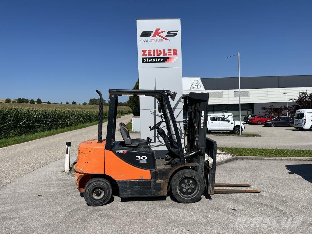 Doosan D30S-5 Diesel heftrucks