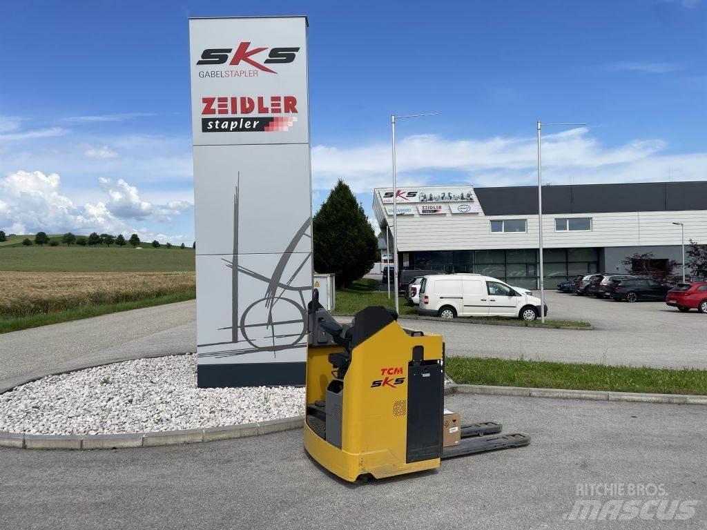 TCM 2RS/LL200SN Zelfrijdende stapelaars