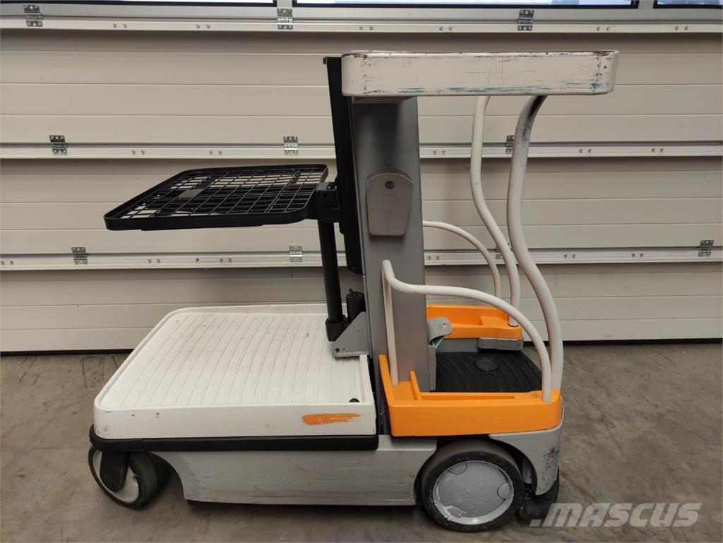 Crown WAV50-118 Orderpicker voor hoog niveau