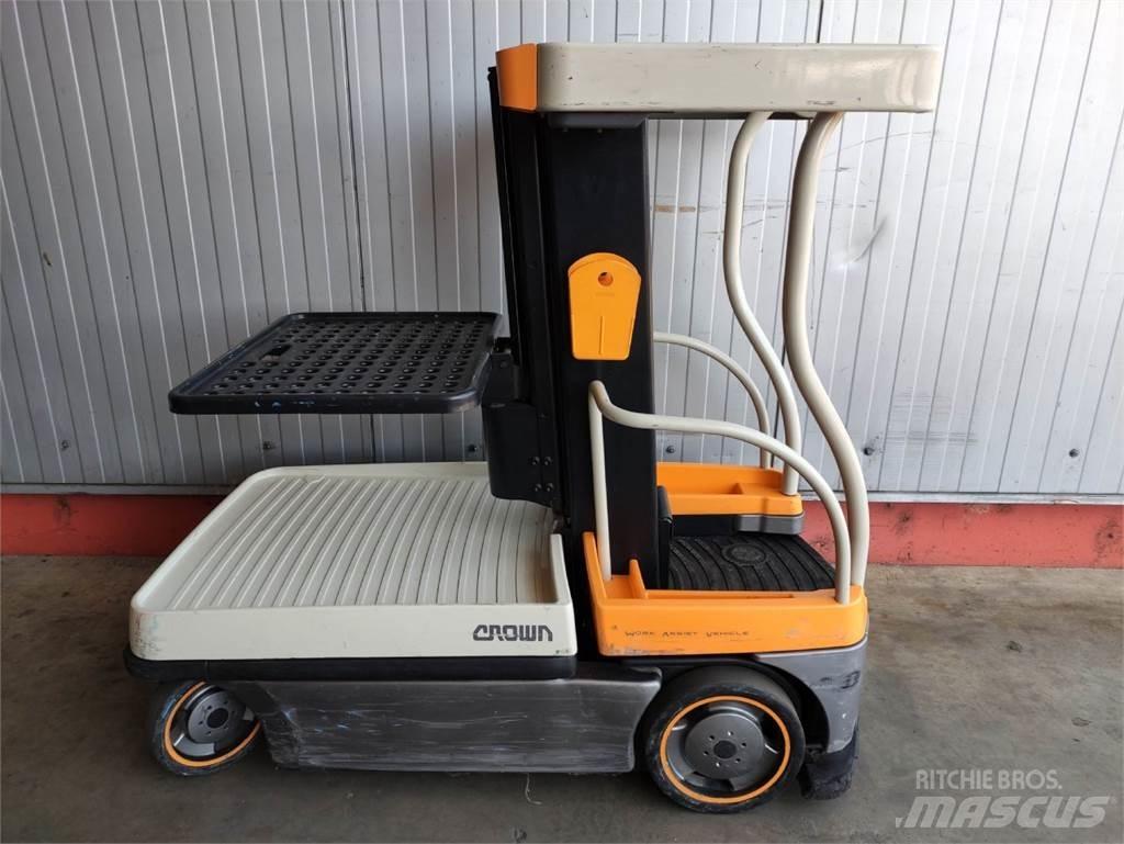 Crown WAV60-118 Orderpicker voor hoog niveau