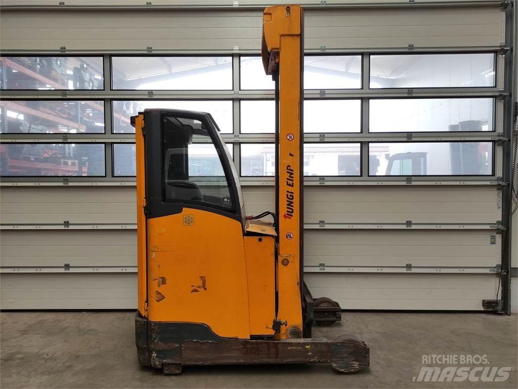 Jungheinrich ETM216 Reachtruck voor hoog niveau