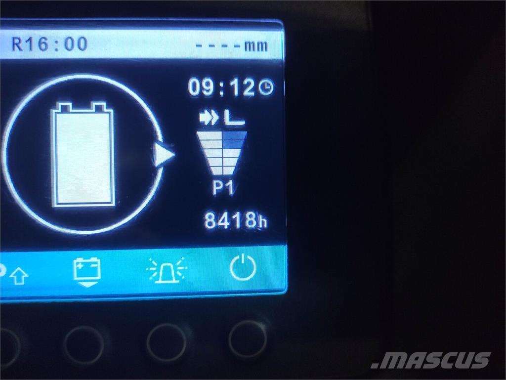 Jungheinrich ETV 216 Reachtruck voor hoog niveau