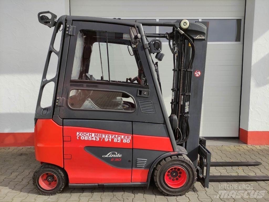 Linde E30H-01-600-387 Elektrische heftrucks