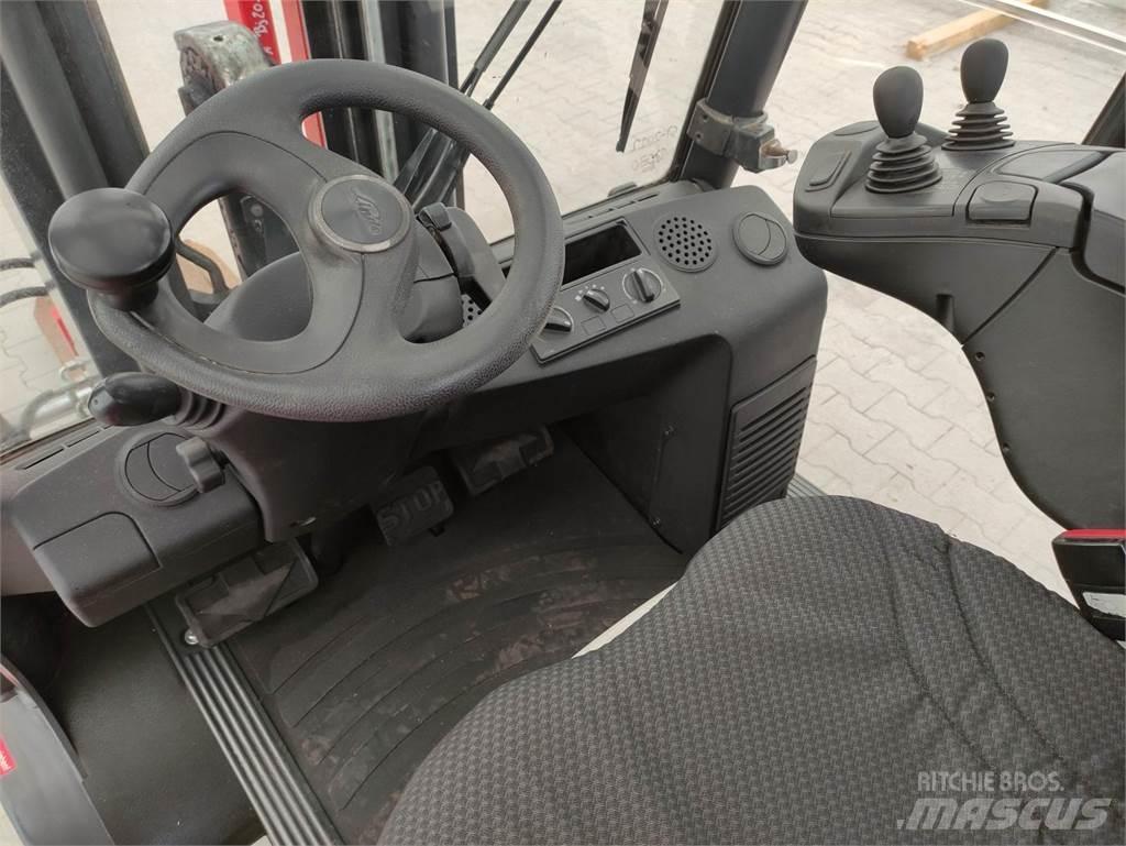 Linde H35D-02-393 EVO Diesel heftrucks