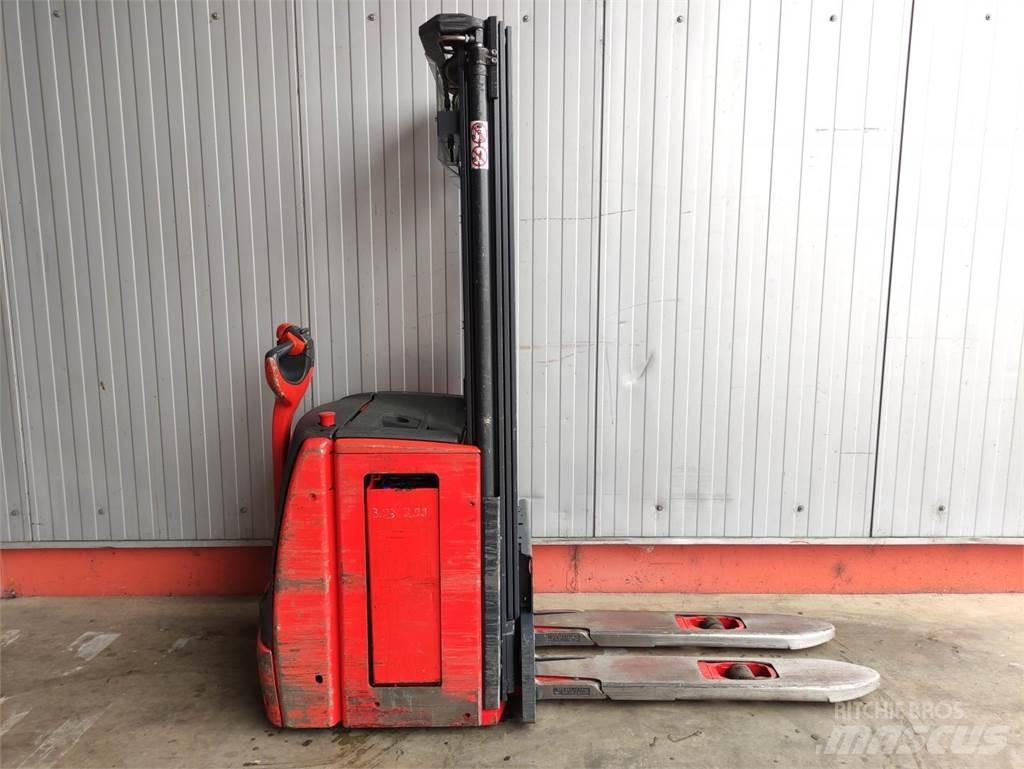 Linde L14-1173 Meeloop stapelaar