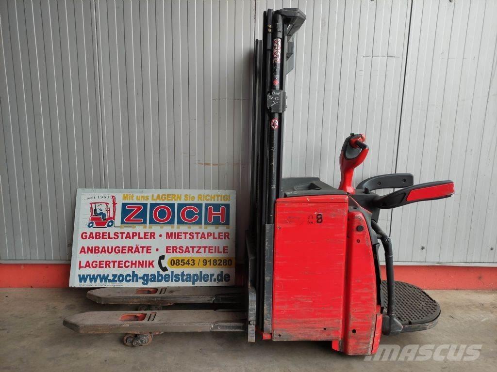 Linde L14APi Meeloop stapelaar